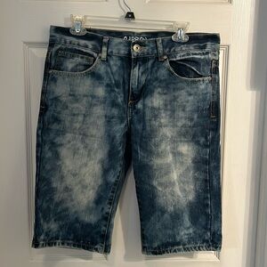 Carbon Shorts Men’s Jean‎ Shorts Size 30